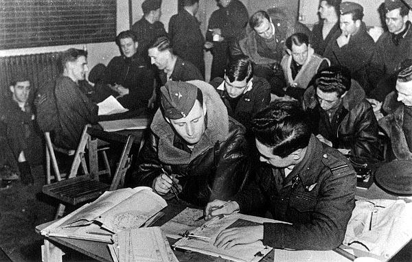 Crew Briefing RAF Banff, Aberdeenshire, Scotland 1943 - 1945